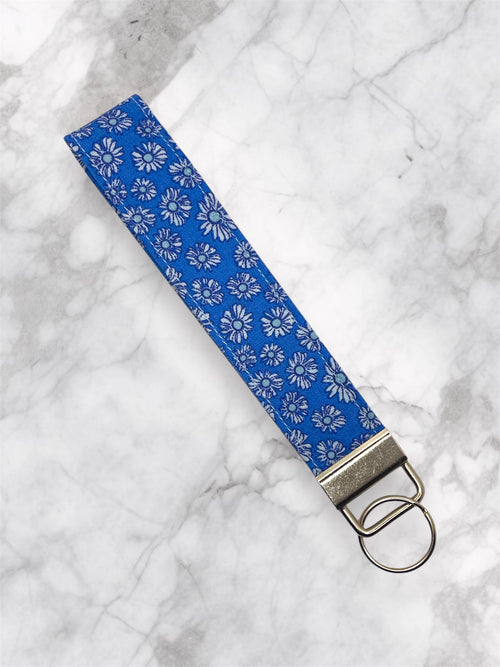 Azure Daisy Wristlet