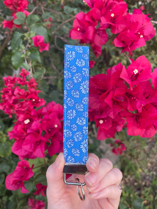 Azure Daisy Wristlet