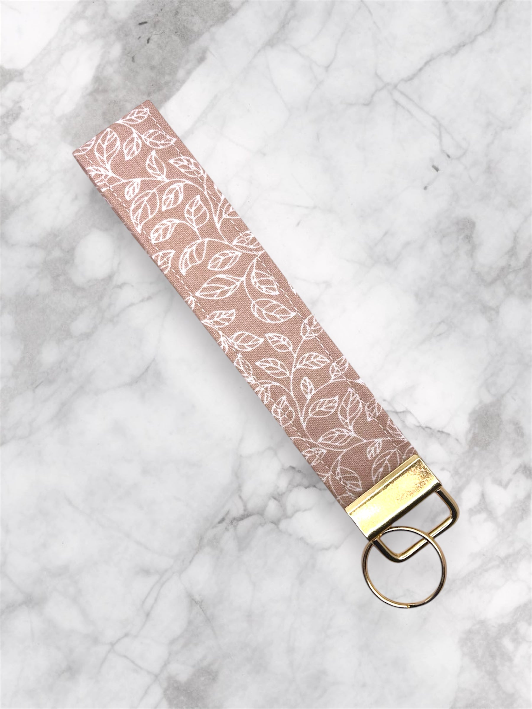 Tawny Thicket Wristlet
