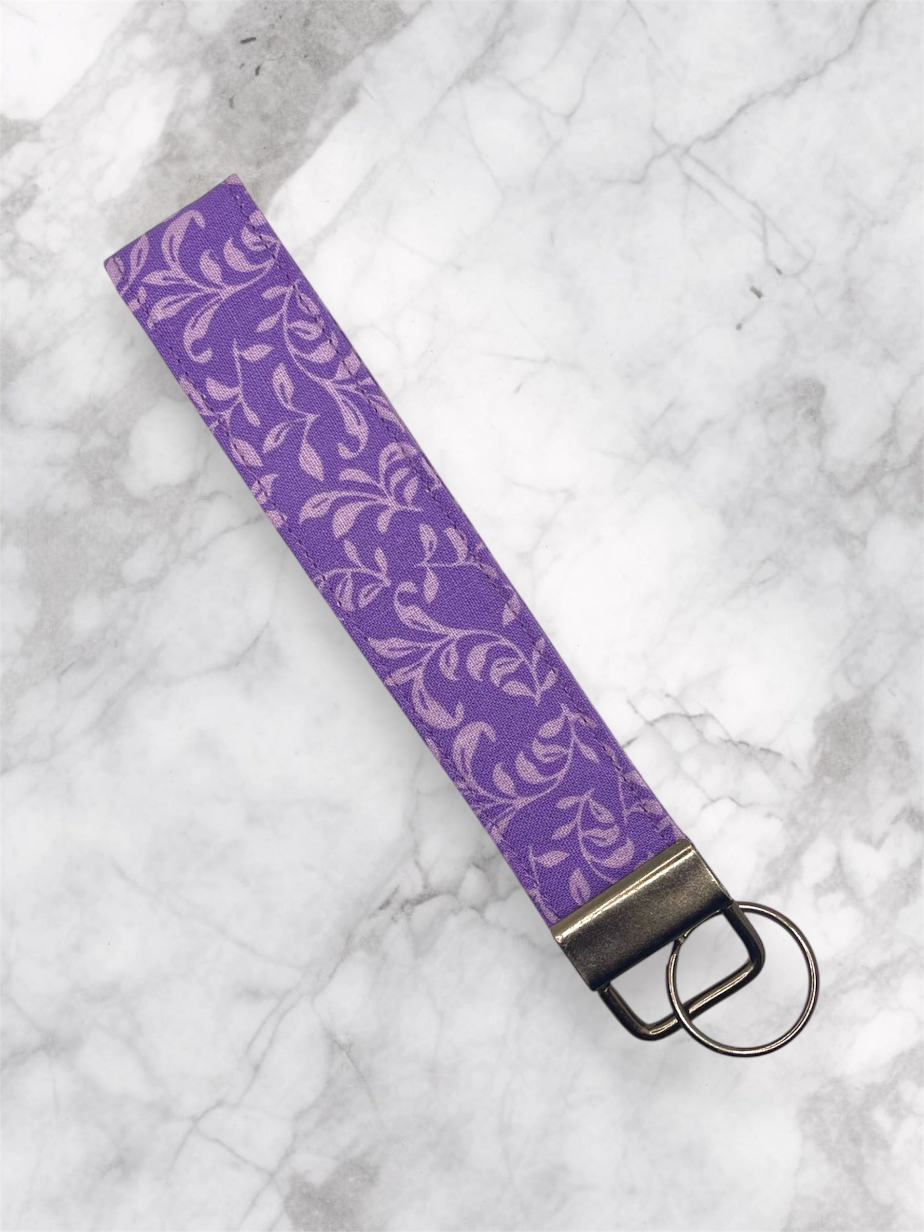 Violet Vines Wristlet