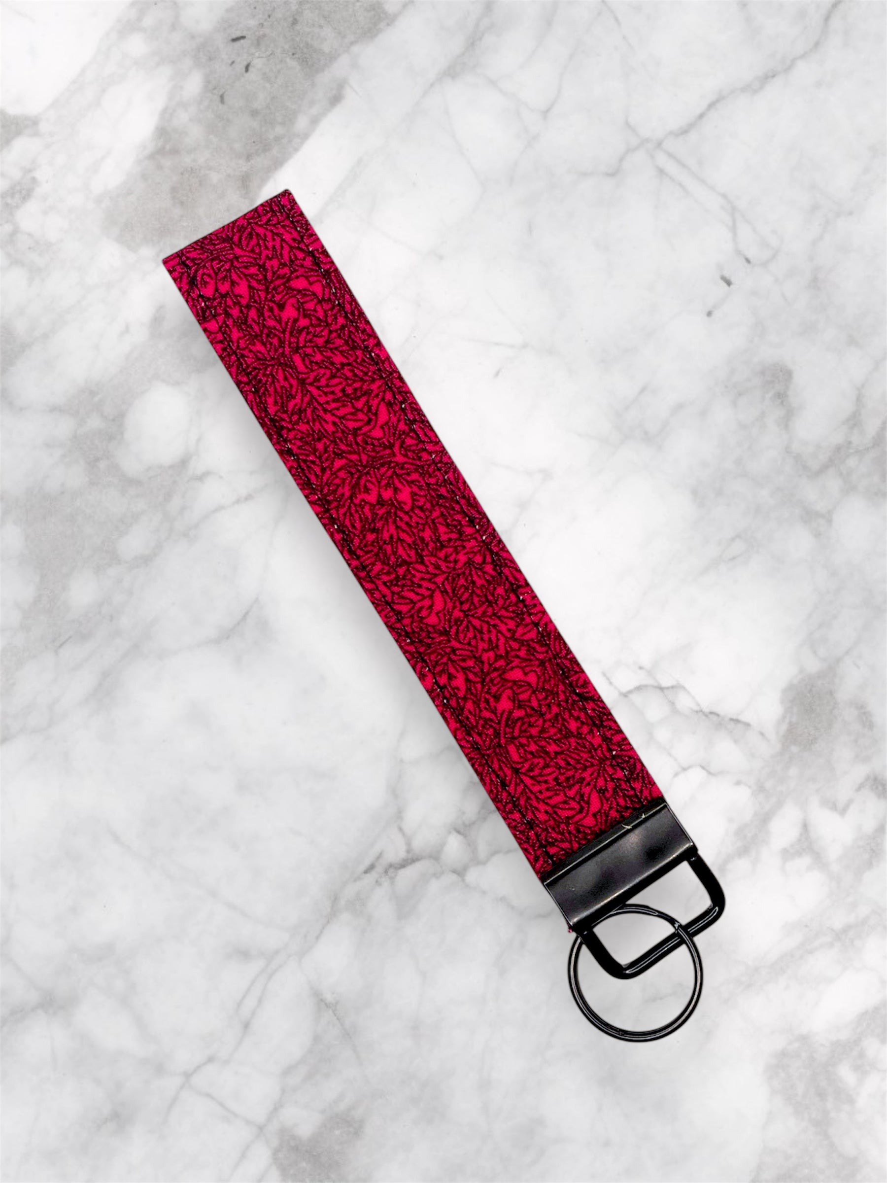 Ruby Tangle Wristlet